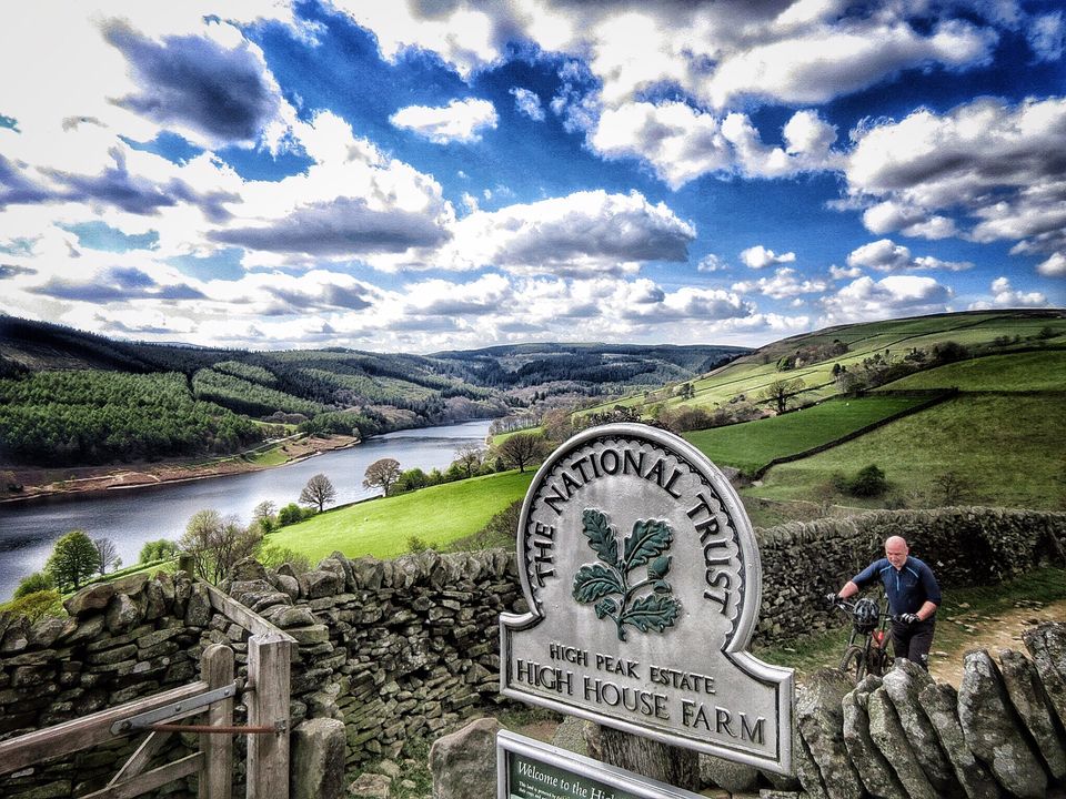 Photo of Hiking in Peak District & North Yorkshire - Anneklien'sSoloTravelsAndAdventure.com 7/14 by Meanne Anneklien Casica