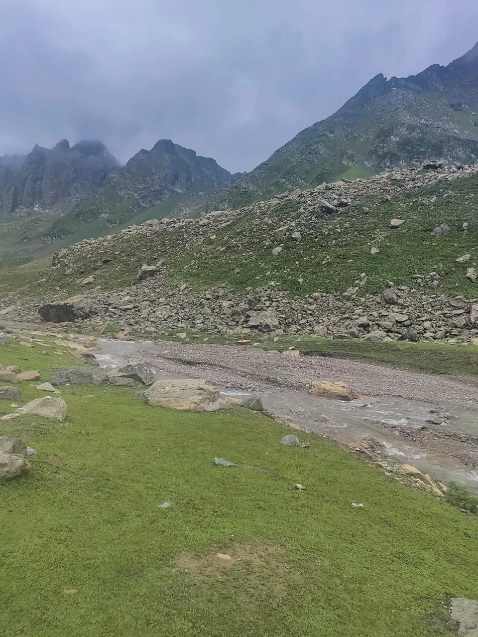 Photo of Kashmir Great Lakes Trek - The Deceptive by Divya Shirodkar