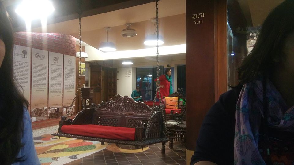 Photo of 4 days of "life" – Baroda, Ahmedabad, Daman 3/22 by Avneet Kaur