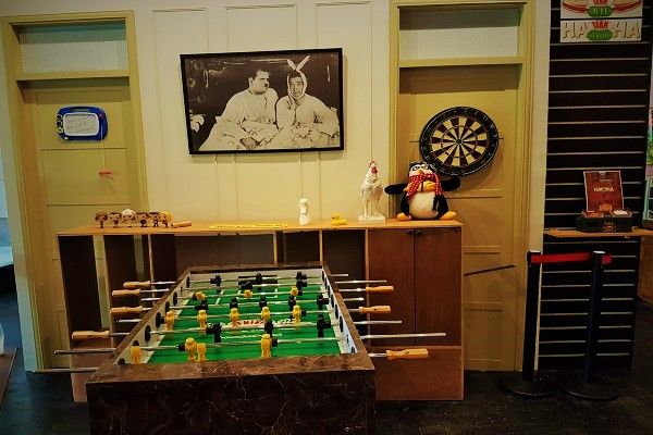 Photo of Central Perk Singapore - The Only Official F.R.I.E.N.D.S Cafe Outside USA - The Global Passenger by Ankit Saxena