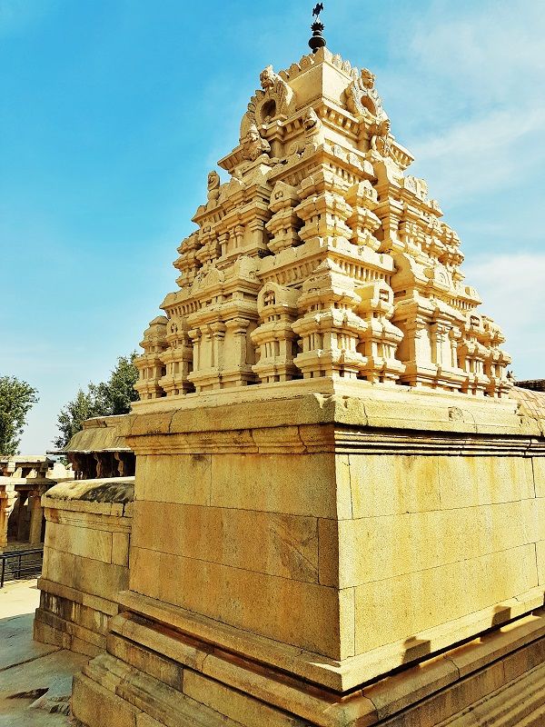 Photo of A Bike Ride To Unexplored Lepakshi From Bangalore by Ankit Saxena