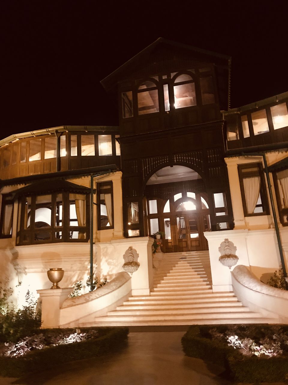 Photo of Little Llama Cafe, The Mall Road, Mussoorie, Uttarakhand, India by Vidhi Bubna