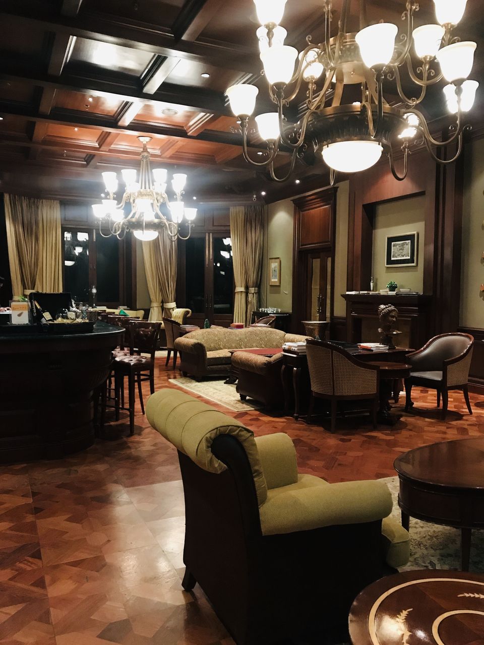 Photo of This year don't just go to Mussoorie, make love to it by staying at this Heritage Hotel by Vidhi Bubna
