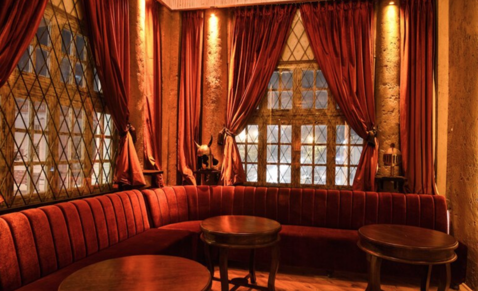 Photo of For all those who like mid week parties, this place in CP has the best Wednesday party scene 2/3 by Vidhi Bubna