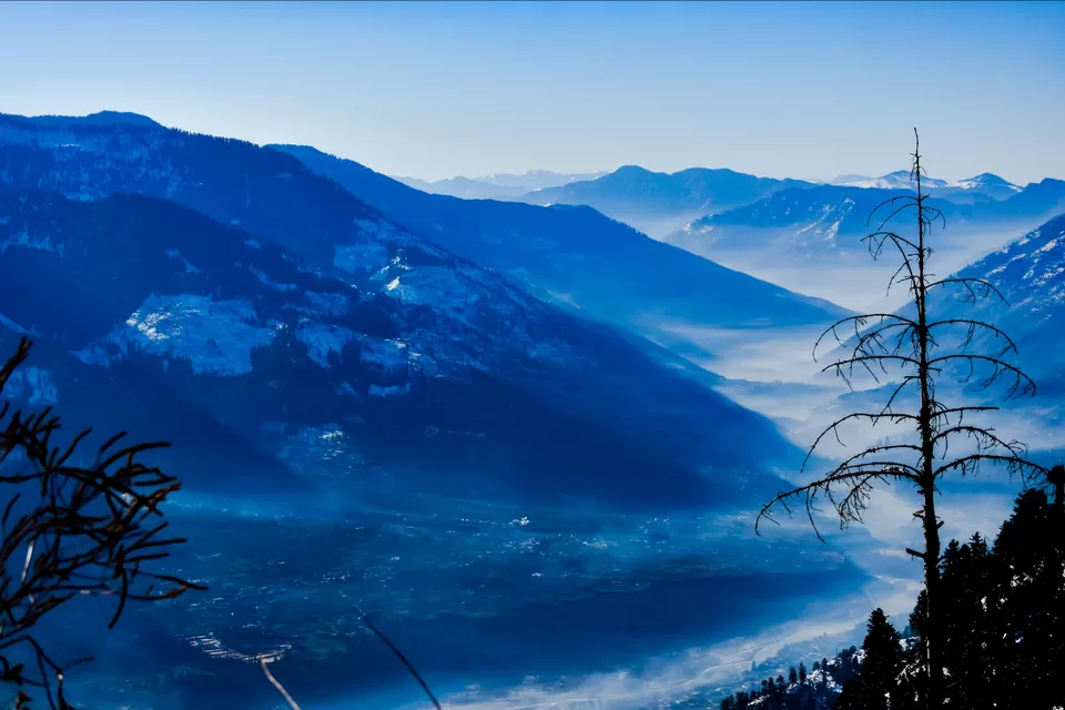 Photo of Saurkundi Snow Trek, among the unexplored trekking trails near Manali. by Tanush Pas