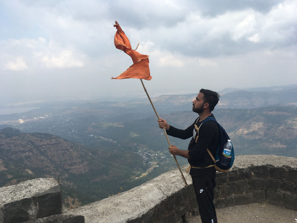 Photo of TravelCheatSheet- Trek To Sinhagarh, Pune by Amod Tripathi