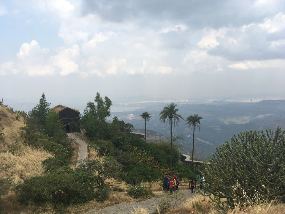 Photo of TravelCheatSheet- Trek To Sinhagarh, Pune by Amod Tripathi