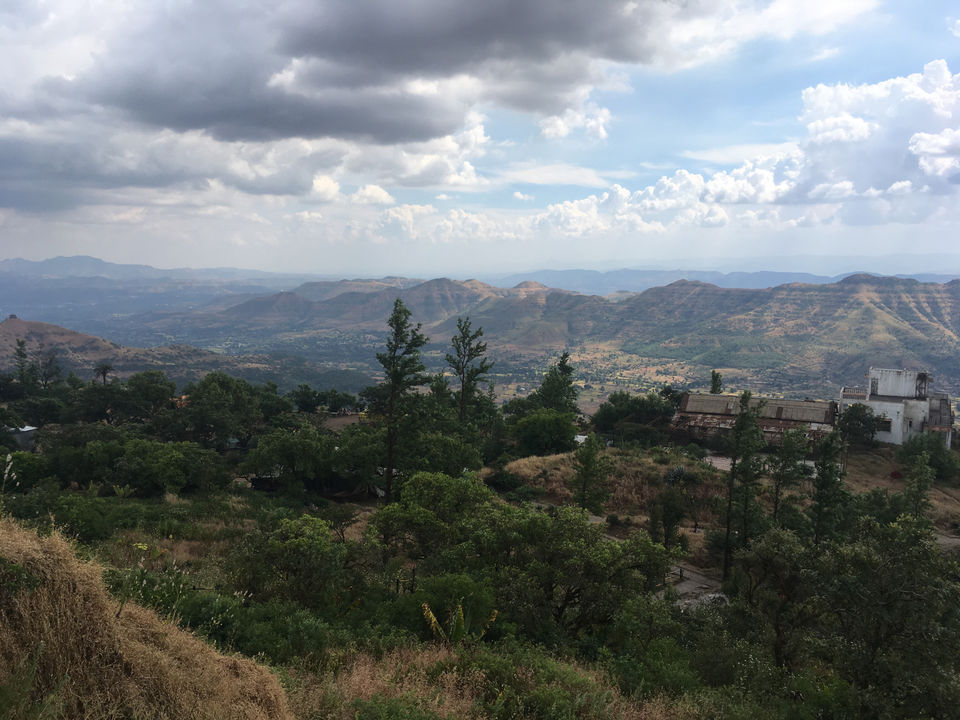 Photo of TravelCheatSheet- Trek To Sinhagarh, Pune by Amod Tripathi