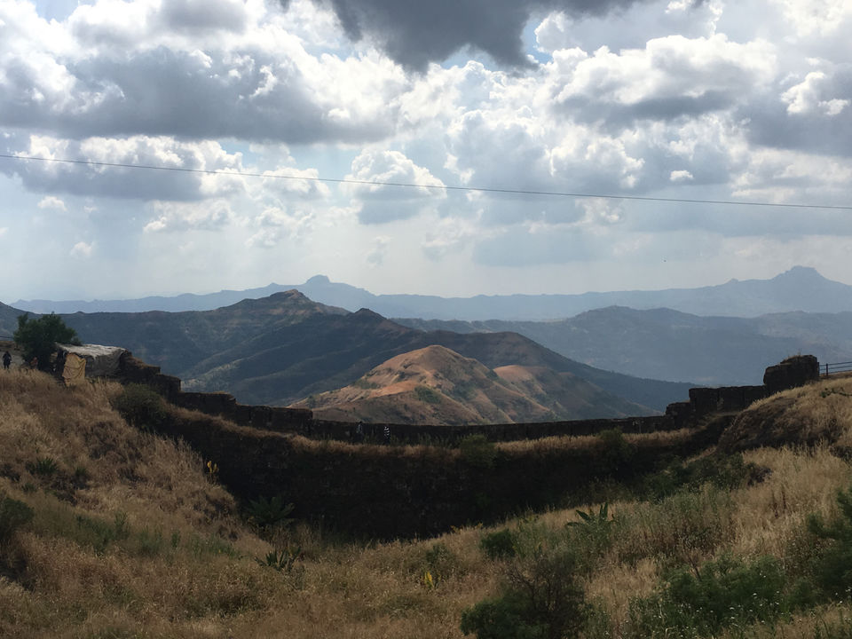 Photo of TravelCheatSheet- Trek To Sinhagarh, Pune by Amod Tripathi