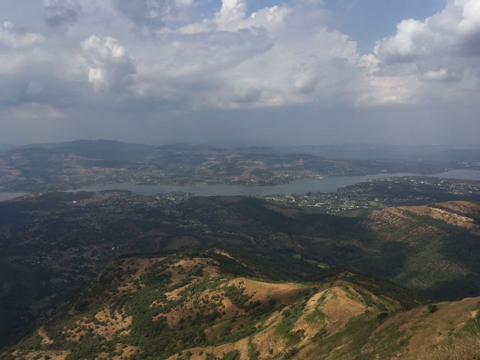 Photo of TravelCheatSheet- Trek To Sinhagarh, Pune by Amod Tripathi