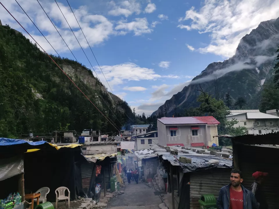 Photo of Ghangaria, Uttarakhand, India by letsdosometravel