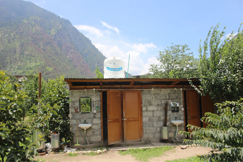 Photo of Tirthan Valley, Pekhri, Himachal Pradesh, India by himanshu Koshle