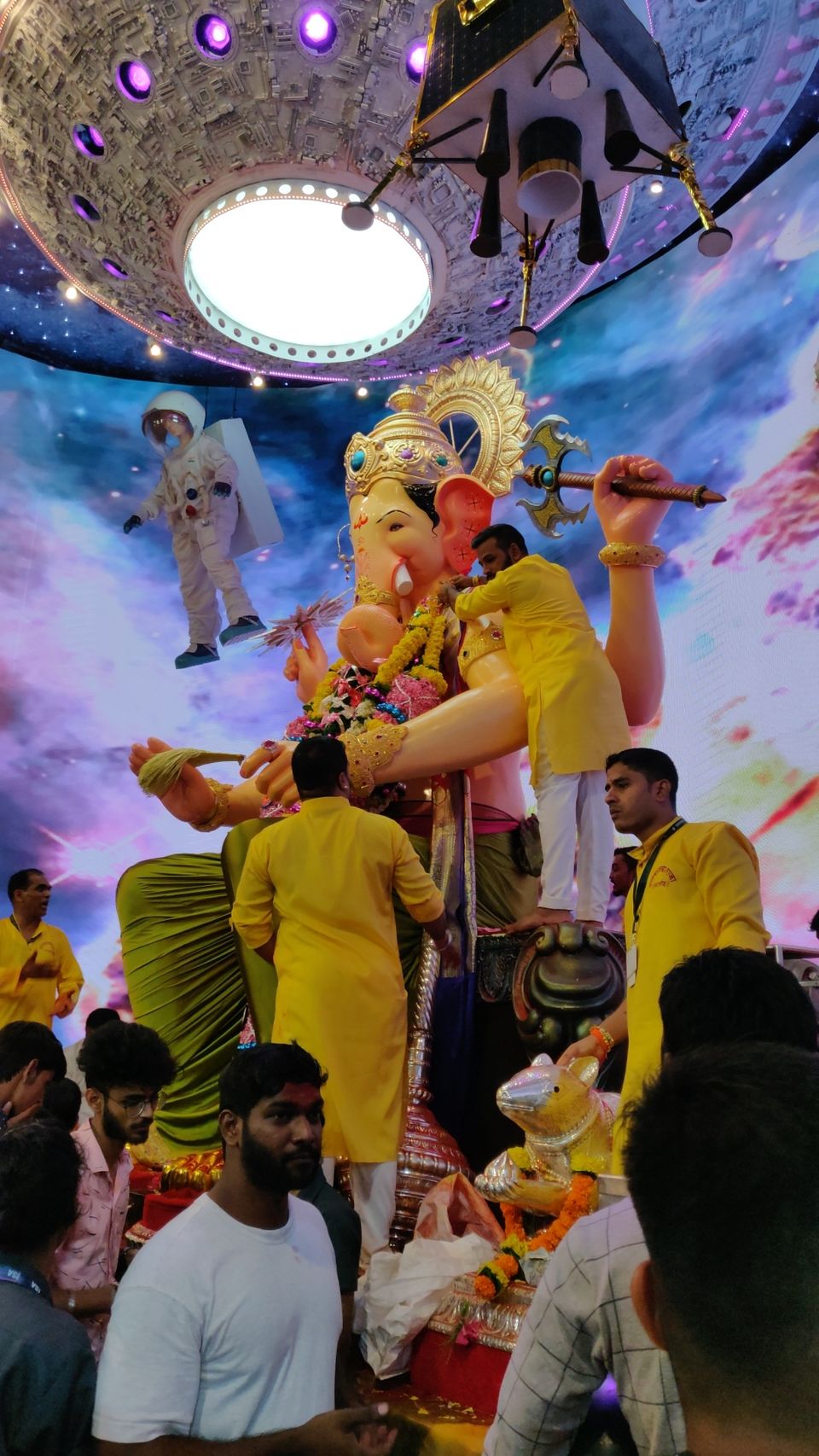 Photo of LalBaug Cha Raja Co-operating Housing Society, Ganesh Nagar Lane, Shree Ganesh Nagar, Lal Baug, Parel, Mumbai, Maharashtra, India by Hardik Ataliwala