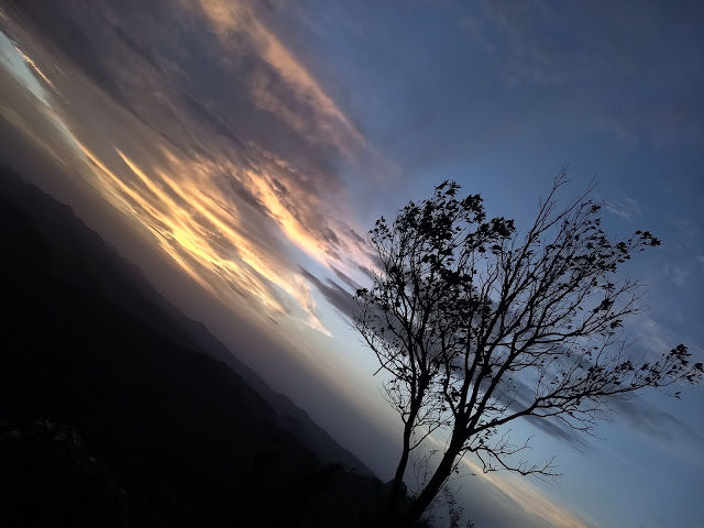 Photo of Sunset at Dhupgarh, Pachmarhi, Madhya Pradesh 3/5 by janki sata