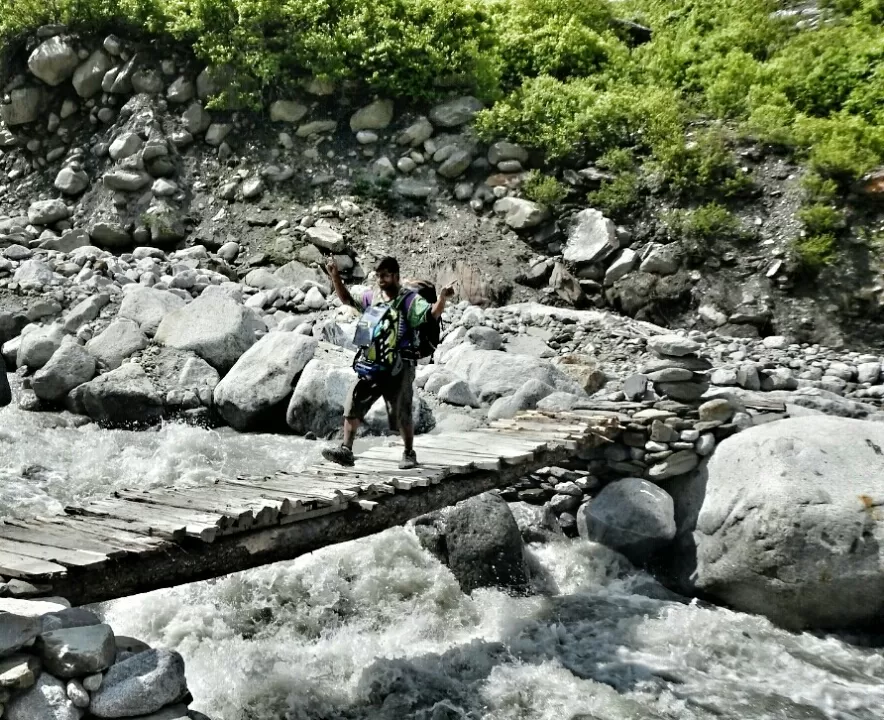 Photo of Beas Kund, Burwa, Himachal Pradesh, India by Aakaash Asthana