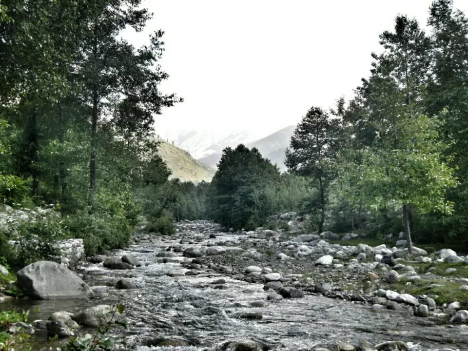 Photo of Beas Kund, Burwa, Himachal Pradesh, India by Aakaash Asthana