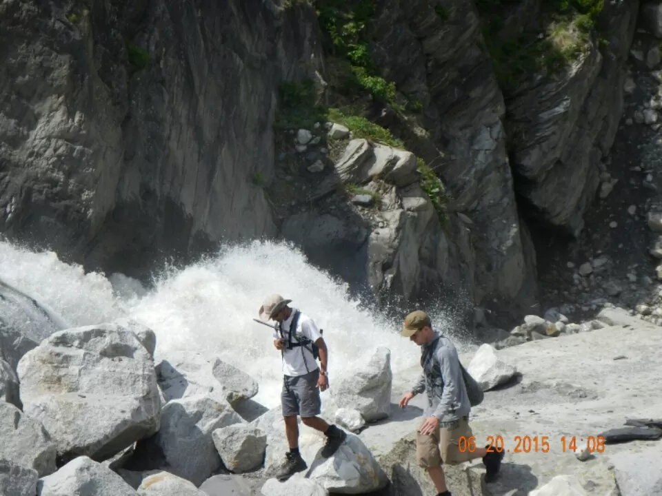 Photo of Beas Kund, Burwa, Himachal Pradesh, India by Aakaash Asthana