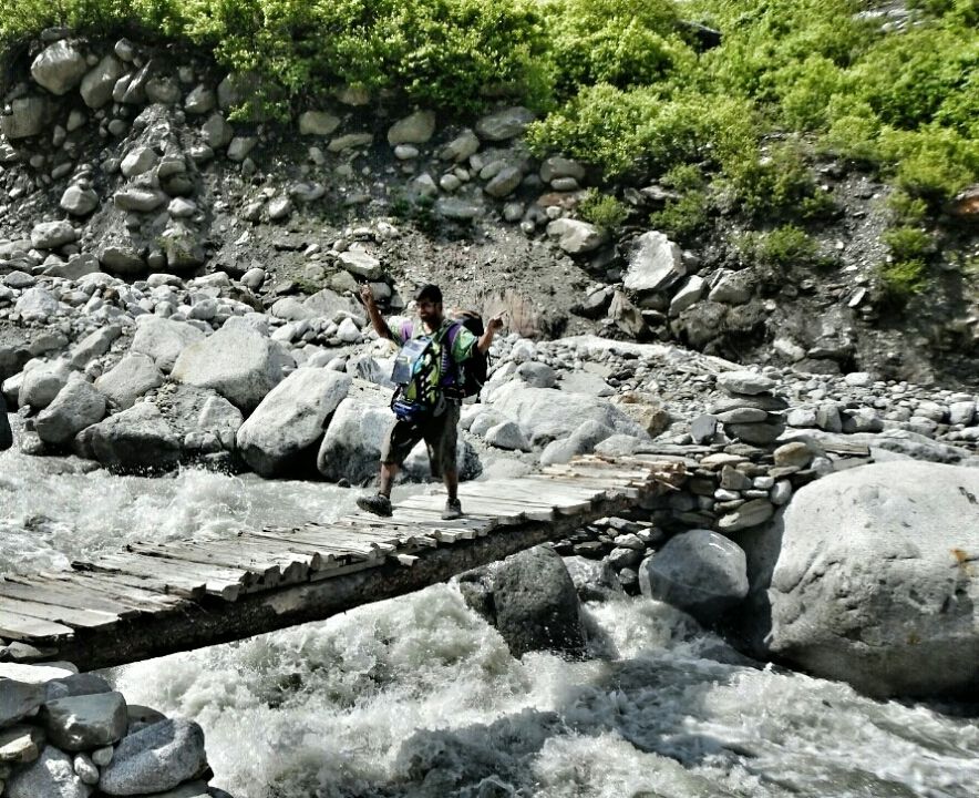 Photo of Beas Kund, Burwa, Himachal Pradesh, India by Aakaash Asthana