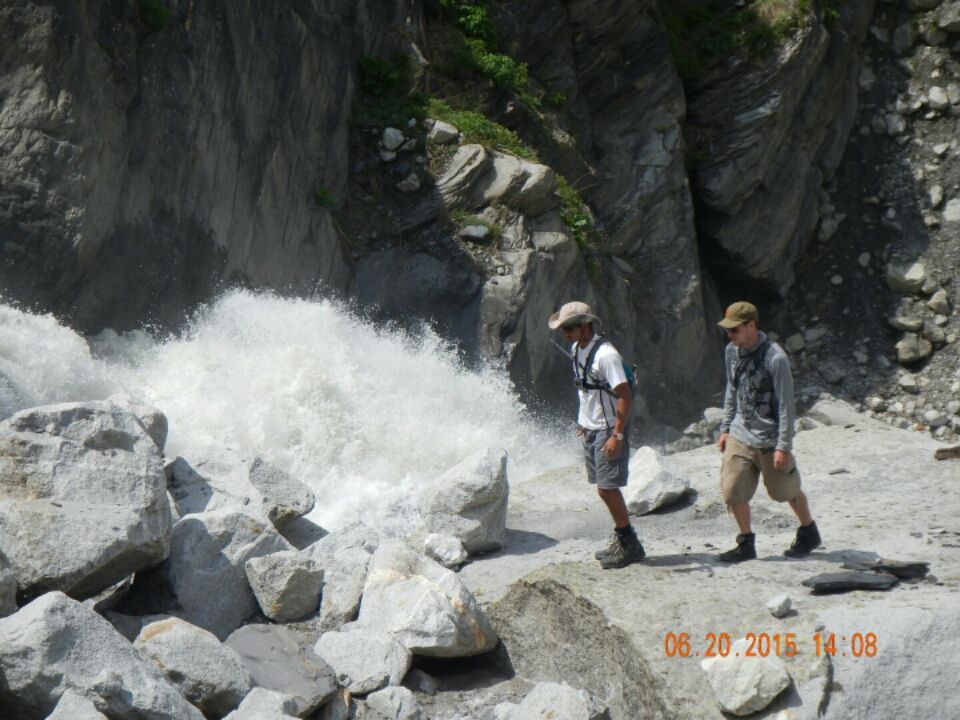 Photo of Beas Kund, Burwa, Himachal Pradesh, India by Aakaash Asthana