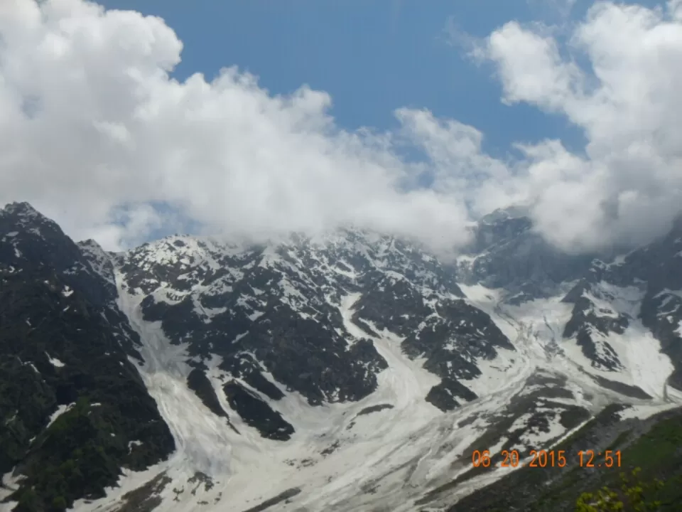 Photo of Beas Kund, Burwa, Himachal Pradesh, India by Aakaash Asthana