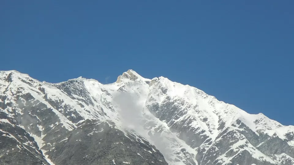 Photo of Beas Kund, Burwa, Himachal Pradesh, India by Aakaash Asthana
