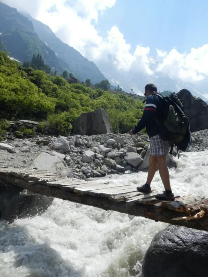 Photo of Beas Kund, Burwa, Himachal Pradesh, India by Aakaash Asthana