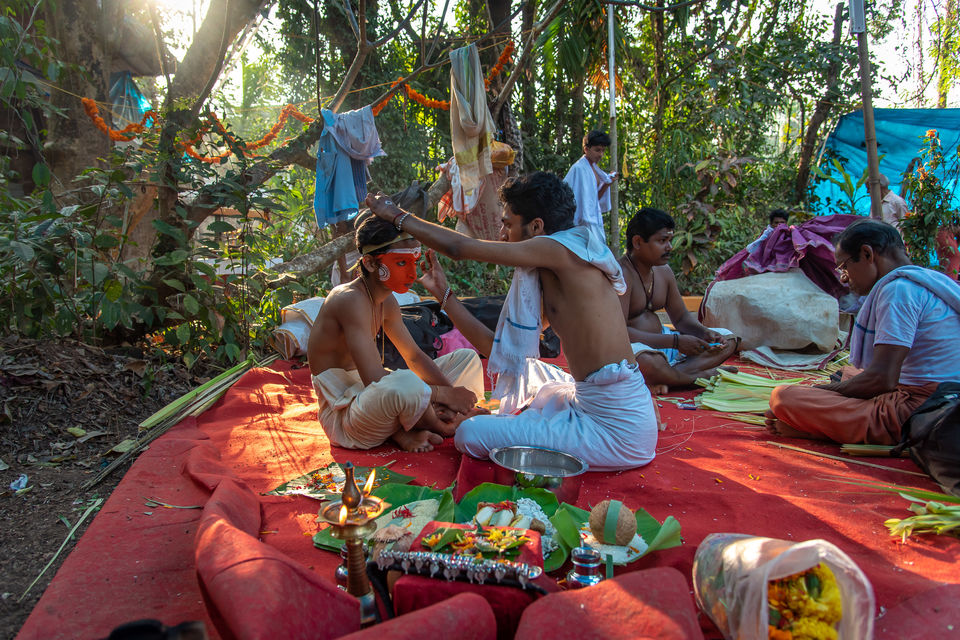 Photo of From Man to God -Theyyam the making 3/8 by Dinoop Raj