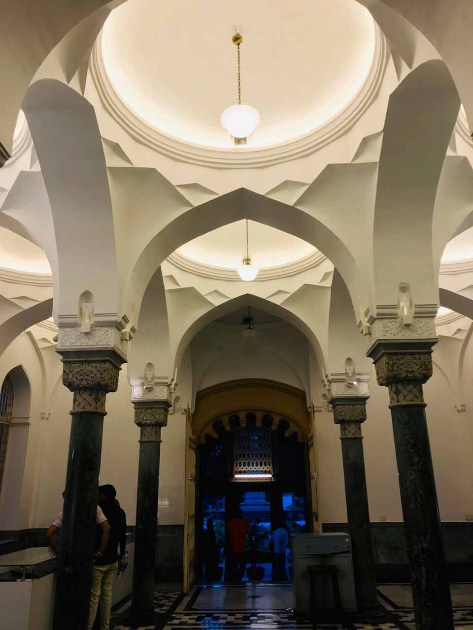 Photo of Chhatrapati Shivaji Maharaj Vastu Sangrahalaya, Mahatma Gandhi Road, Kala Ghoda, Fort, Mumbai, Maharashtra, India by Khanabadosh