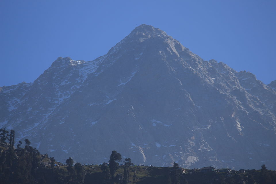 Photo of Gallu Devi Temple, Trail to Triund Hill, Dharamshala, Himachal Pradesh, India by gaurav sharma