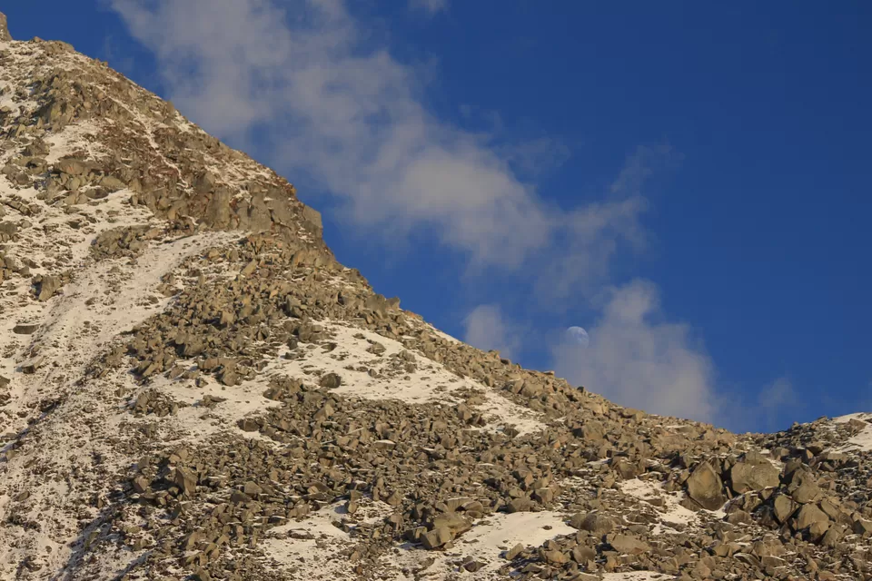 Photo of Lahesh Cave, Trail to Lahesh Caves, Dharamsala, Himachal Pradesh, India by gaurav sharma