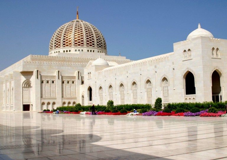 Photo of Sultan Qaboos Grand Mosque, Sultan Qaboos Street, Muscat, Muscat Governorate, Oman by Mili Lalwani