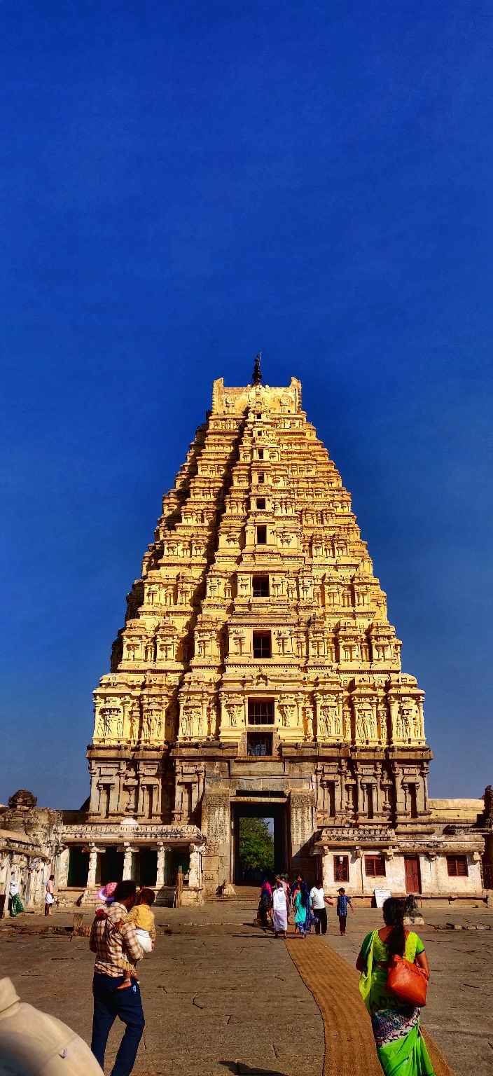 Photo of Virupaksha Temple, Hampi, River Road, Hampi, Karnataka, India by Disha Jain