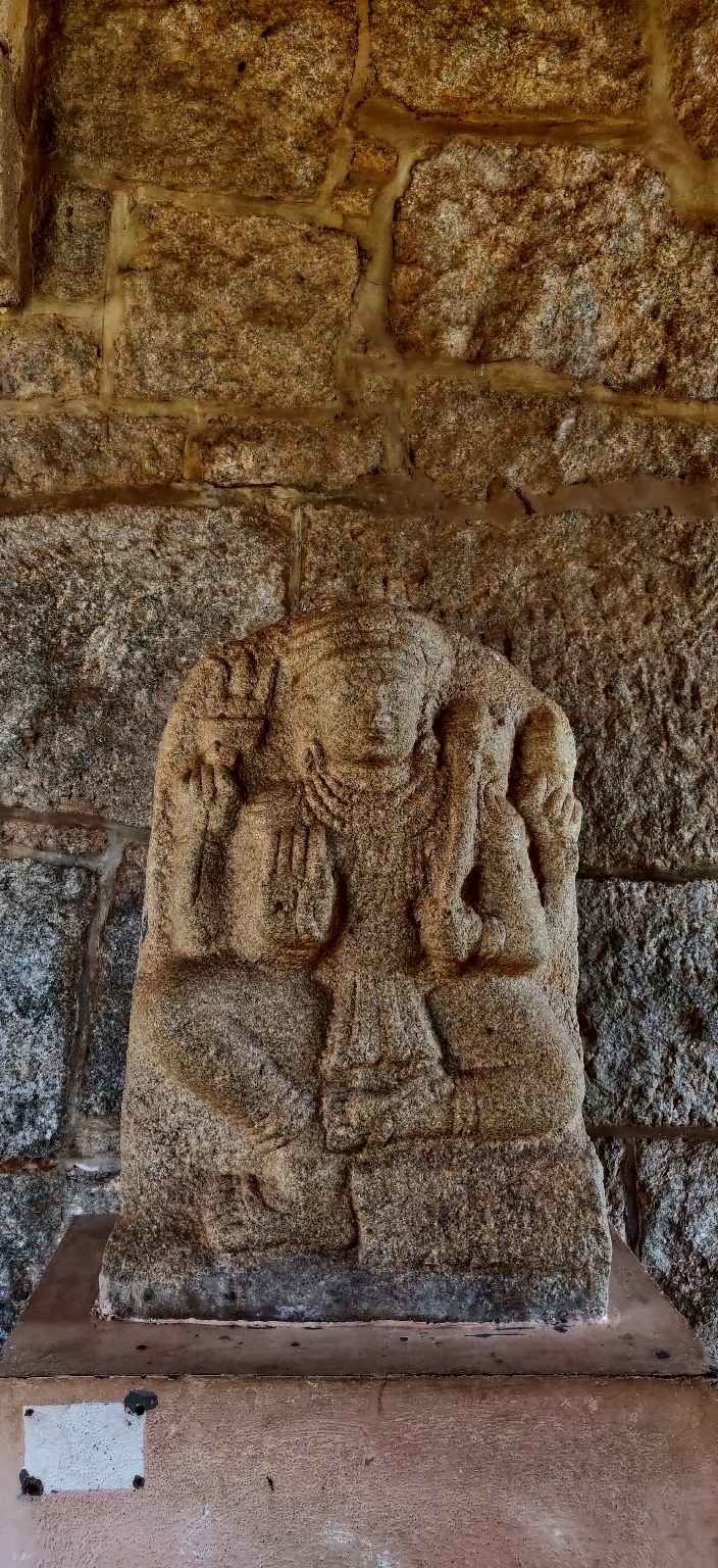 Photo of Virupaksha Temple, Hampi, River Road, Hampi, Karnataka, India by Disha Jain