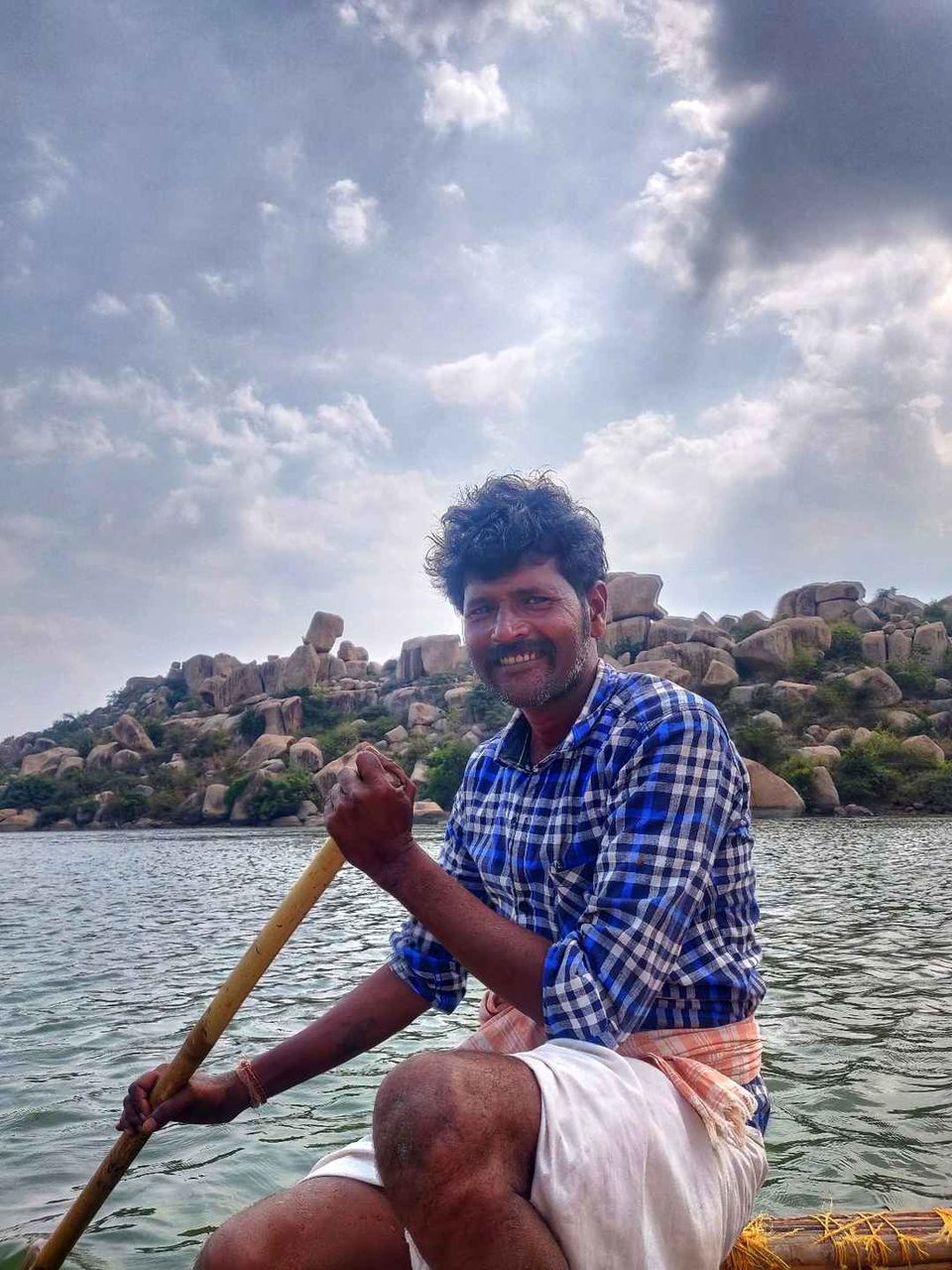 Photo of Sanapur Lake, Sanapur, Karnataka, India by Disha Jain