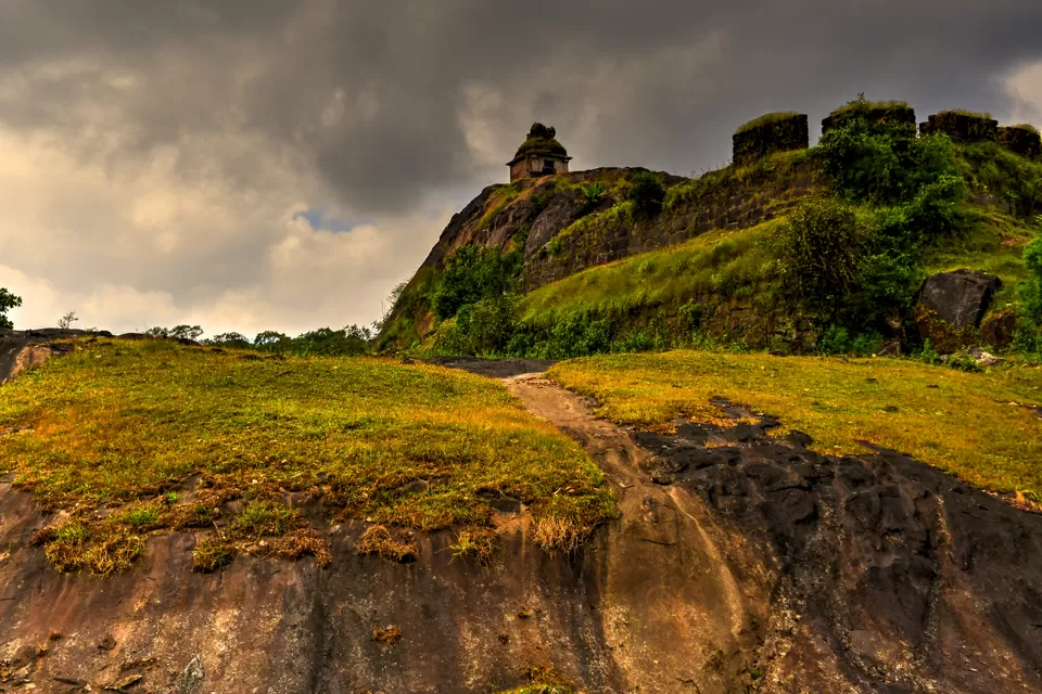 Photo of Kavaledurga Fort, Kavaledurga, Karnataka, India by Neha Rawat