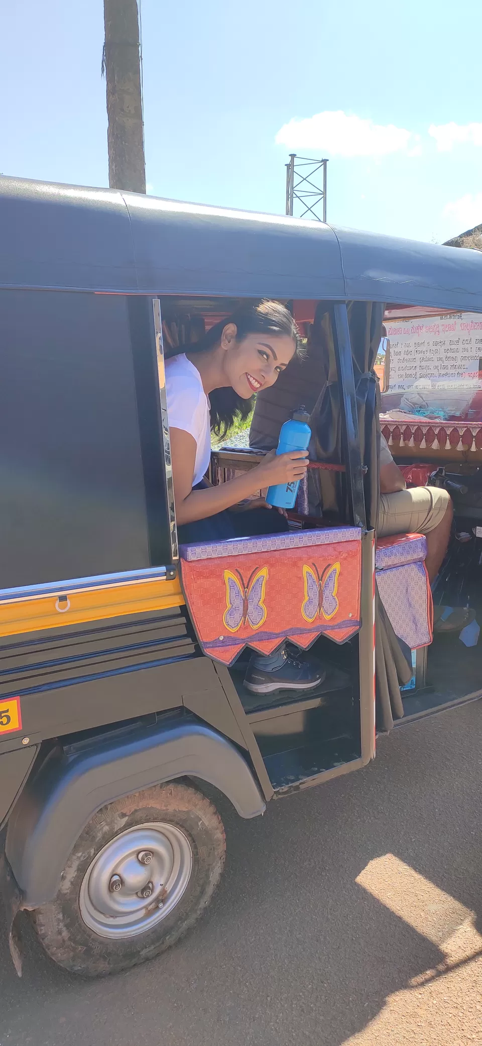 Photo of Agumbe bus stand, Car Street, Doddamane Keri, Thirthahalli, Karnataka, India by Neha Rawat