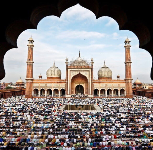 Photo of Jama Masjid - Agra by Kishore KUMAR