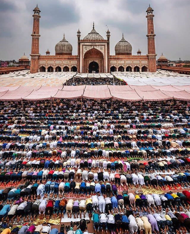 Photo of Jama Masjid - Agra by Kishore KUMAR