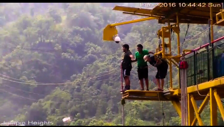 Photo of Taste The Thrill:Bungee Jumping by Jagrut Bhatt