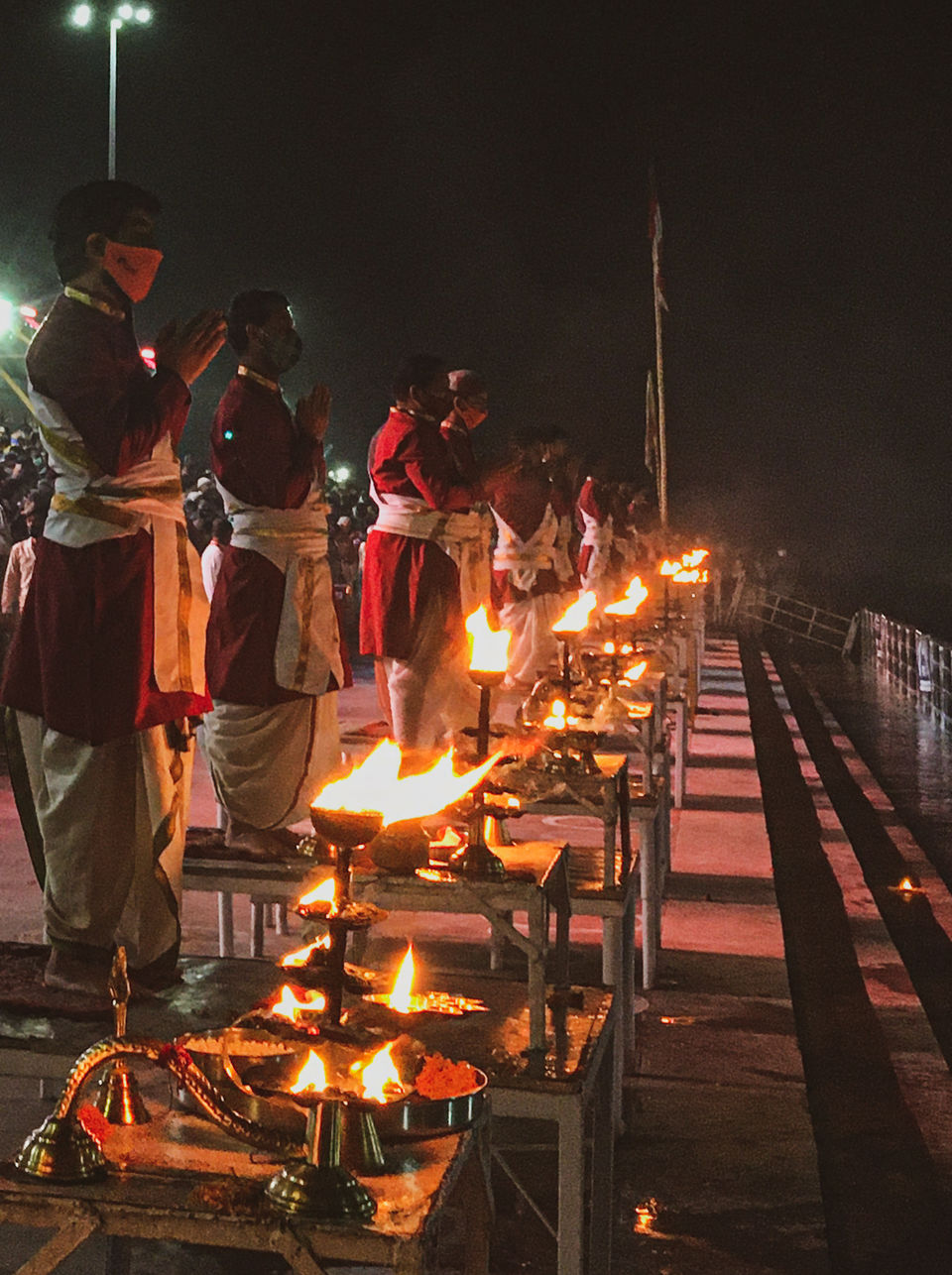 Photo of Triveni Ghat Aarti Point, Asthapath, Mayakund, Rishikesh, Uttarakhand, India by Jagrut Bhatt