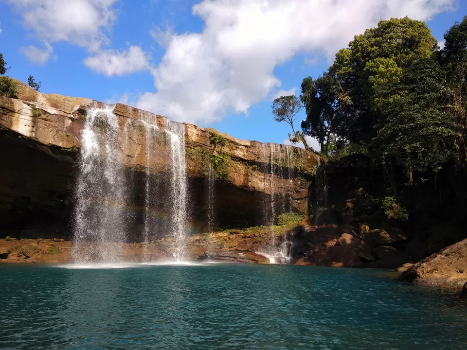 Photo of Krang Shuri Waterfall, Meghalaya, India by Trusha govekar