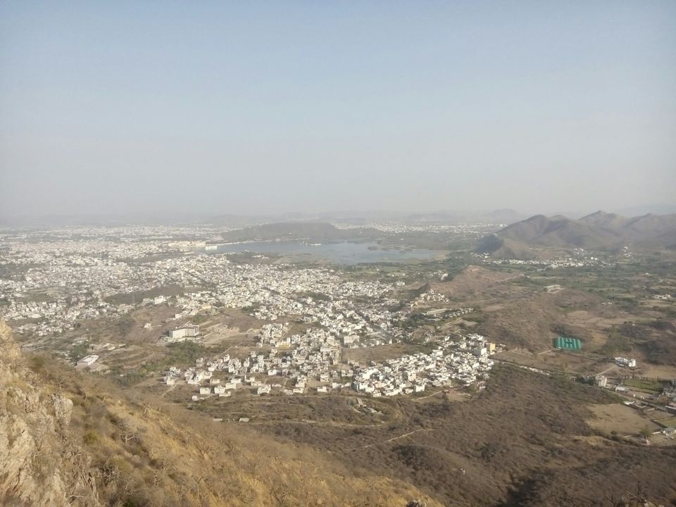 Photo of Monsoon Palace, Sajjan Garh Road, Near Mewar Garh hotel, Udaipur, Rajasthan, India by Tara Singh