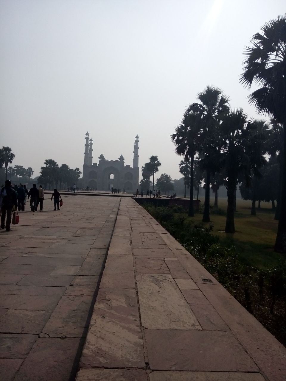 Photo of Solo Trip to Agra- Birthday At Taj Mahal by Tara Singh