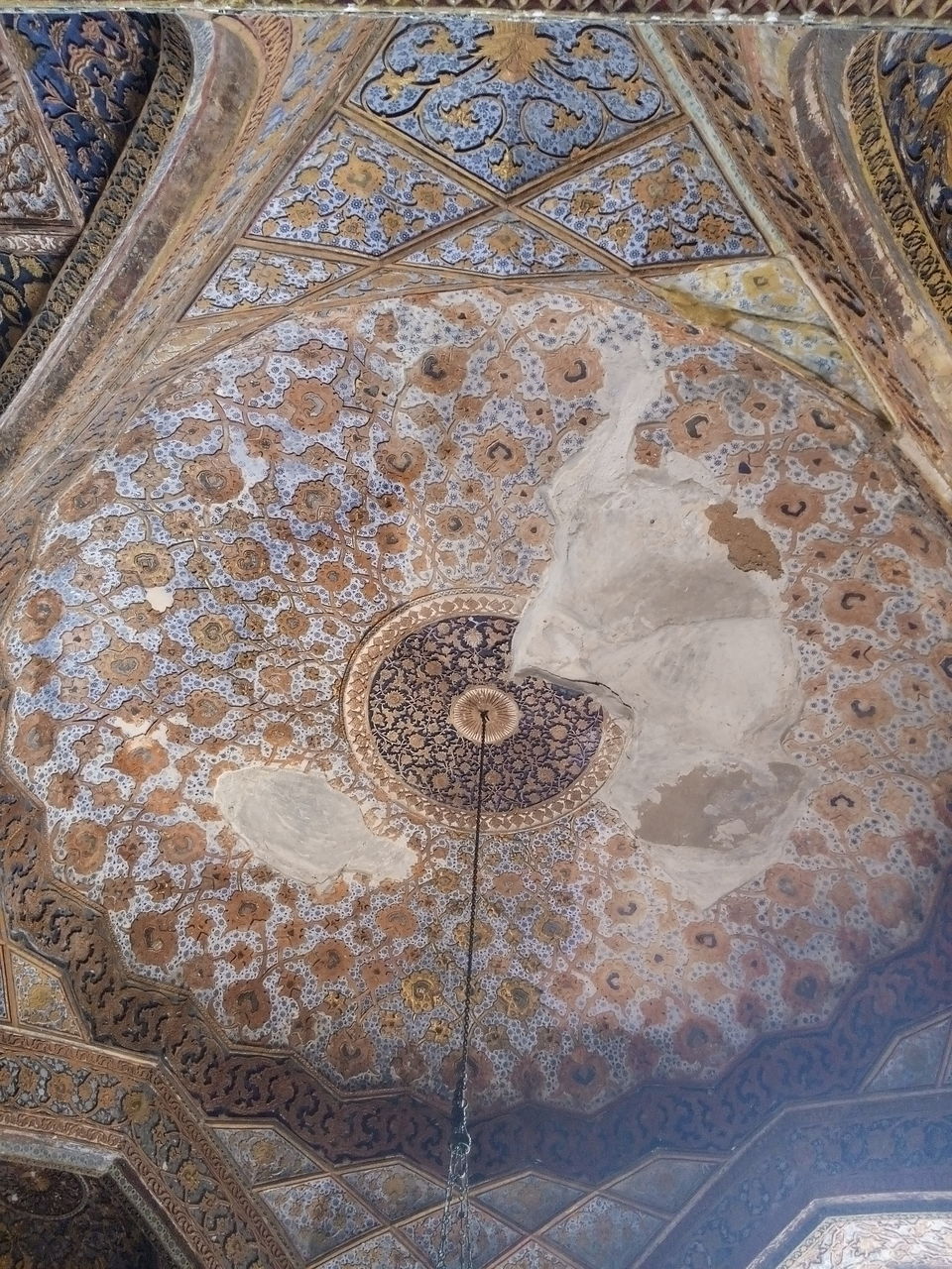 Photo of Solo Trip to Agra- Birthday At Taj Mahal by Tara Singh