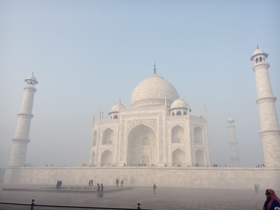 Photo of Solo Trip to Agra- Birthday At Taj Mahal by Tara Singh