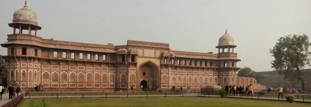 Photo of Solo Trip to Agra- Birthday At Taj Mahal by Tara Singh