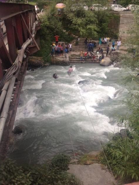 Photo of Your guide to the chilled out vacation in the valley of Manali 2/10 by vivek.prashar15