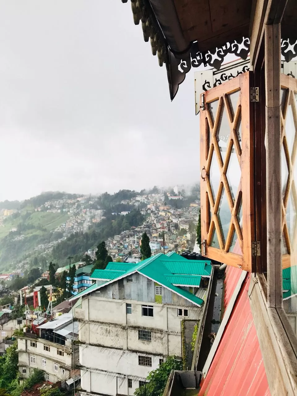 Photo of Darjeeling, West Bengal, India by Tania Mallick