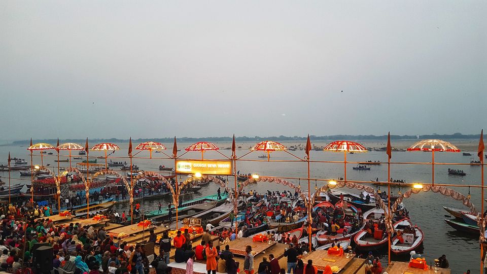 Photo of Dashashwamedh Ghat, Dashashwamedh Ghat Road, Ghats of varanasi, Godowlia, Varanasi, Uttar Pradesh, India by Pooja Khandelwal