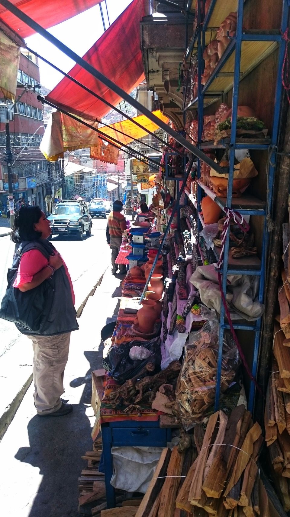 Photo of The Witches' Market, Melchor Jimenez, La Paz, Bolivia by Pooja Khandelwal
